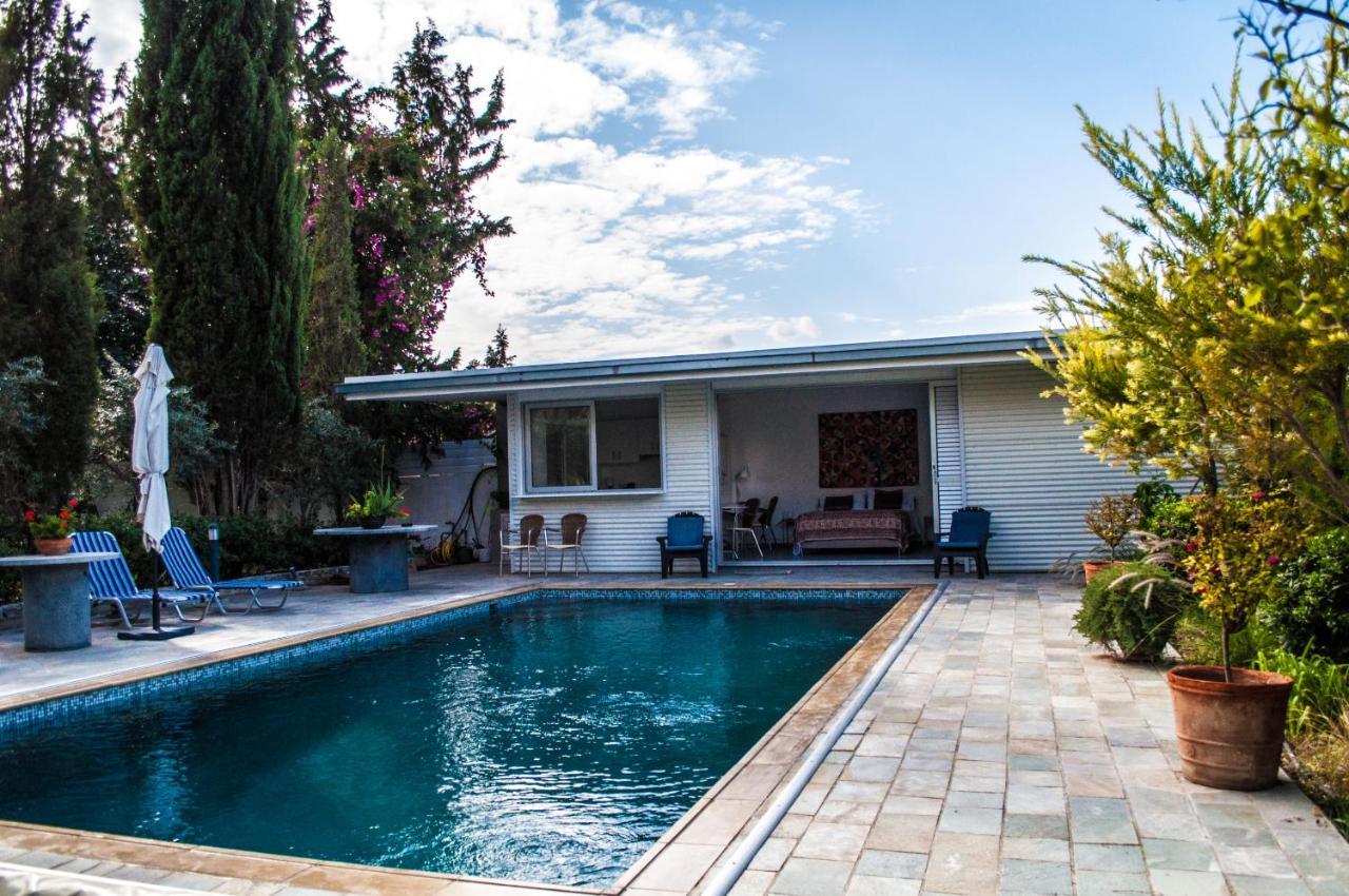 Idyllic Studio With Private Pool Nikosia Exterior foto